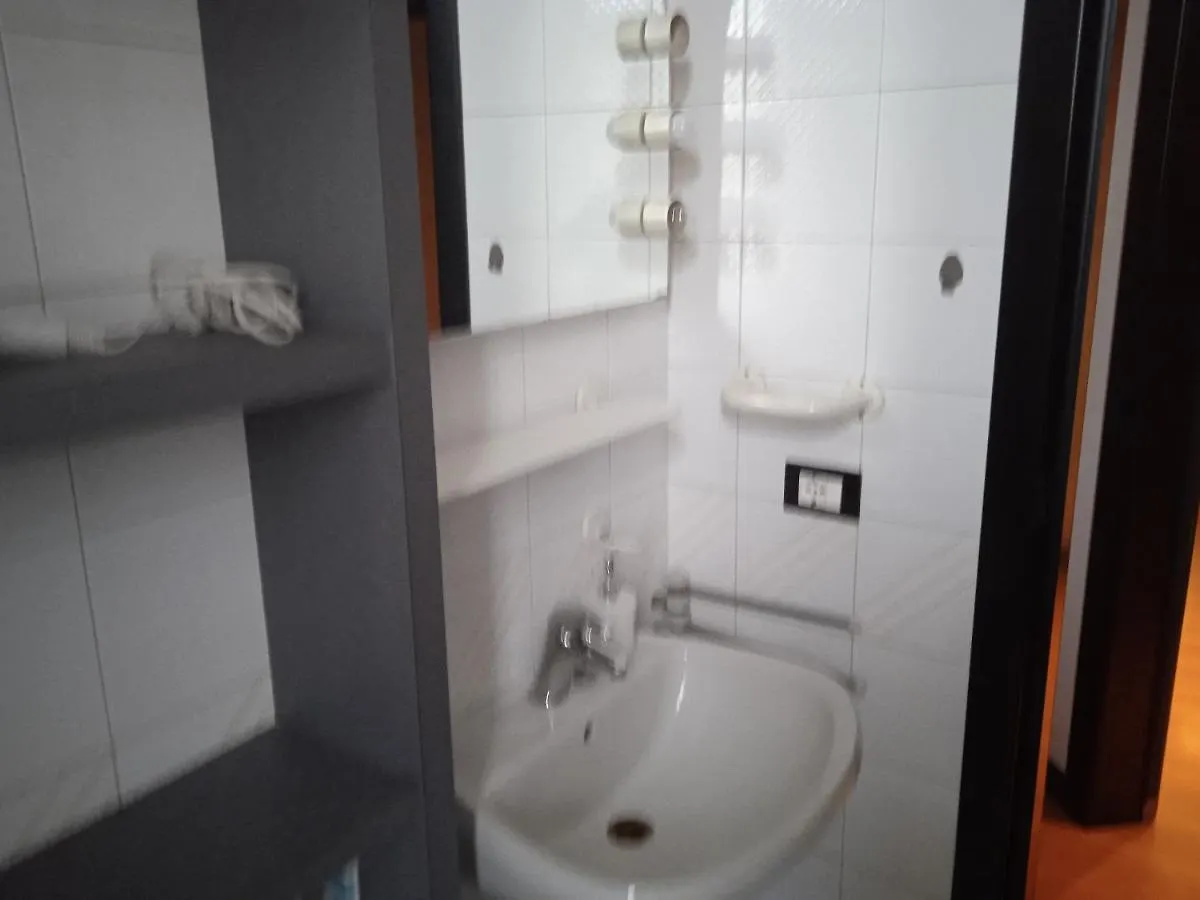 Apartment Rinascita Central Station House Milan
